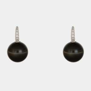 Orecchini perle Tahiti pavé diamanti - Gioielleria Casavola di Noci - gioielli in oro bianco 18 ct - idee regalo compleanno nonna giovane