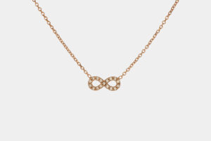 Collana infinito oro rosa con pavé di zirconi - Gioielleria Casavola di Noci - idee regalo compleanno migliore amica 18 anni