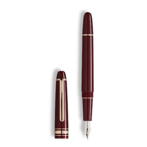 Montblanc Meisterstuck stilografica 133014 - Gioielleria Casavola di Noci - penna realizzata in pregiata resina color bordeaux