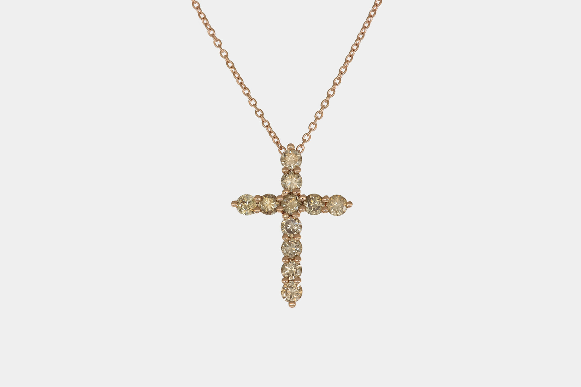 Collana Croce Fidelis diamanti brown rosé - Gioielleria Casavola di Noci - gioiello in oro rosa 18 carati - idee regalo cresima unisex