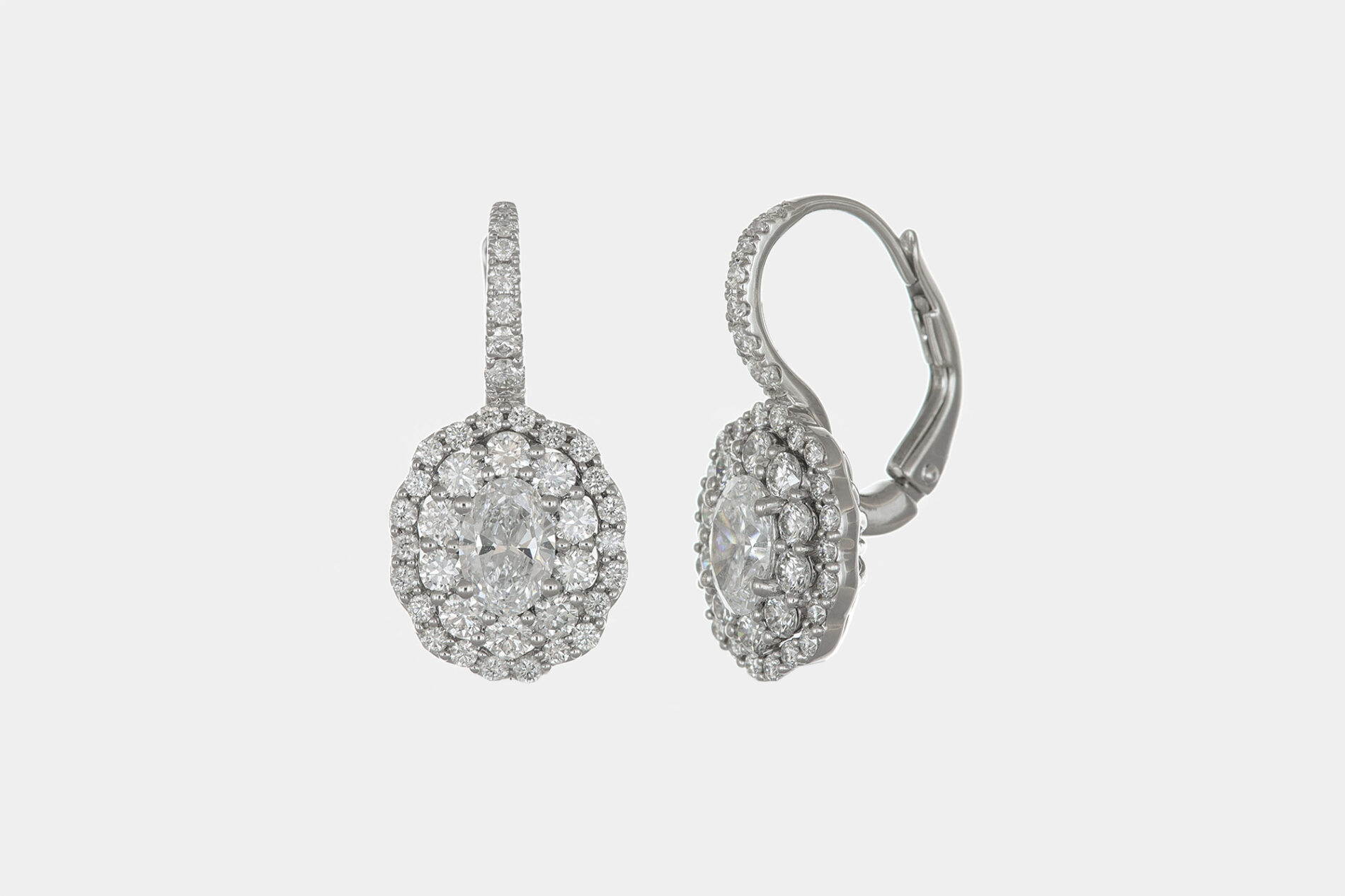 Orecchini diamanti Helianthus Nature White - Gioielleria Casavola di Noci - gioiello in oro bianco 18 carati - idee regalo compleanno 50 anni mamma e moglie
